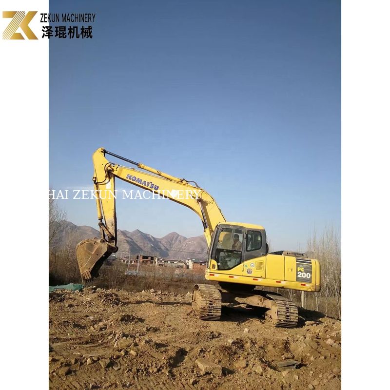 كوماتسو PC200-7 الحفرة الزحفية 20 طن تستخدم في عام 2015 لمعدات البناء