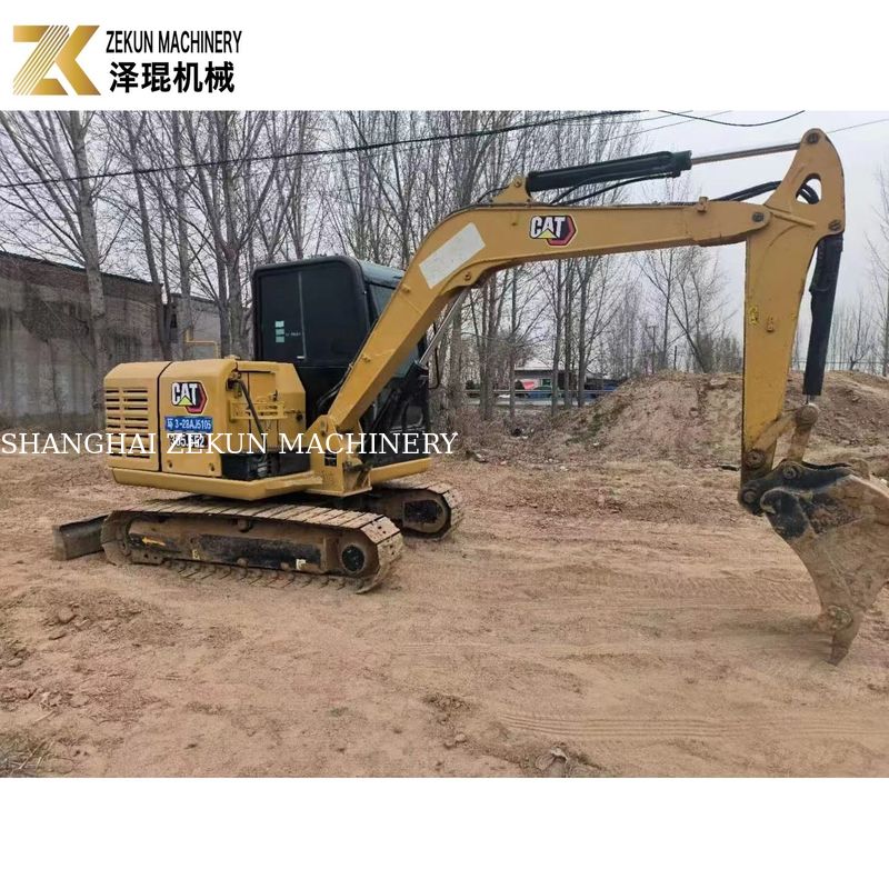 CAT 305.5E2 الحفرة الزحفية المستخدمة 5.5 طن مع الإبهام الهيدروليكي من كاتربيلر