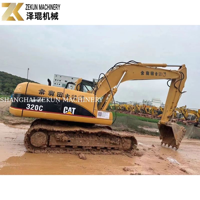 110 كيلوواط معدات ثقيلة مستعملة CAT320 حفرة كاتربيلر 320C ساعات عمل 4001-6000