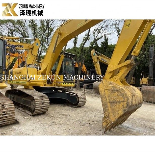 محفر كوماتسو PC 220 المستخدم PC220-8 مع المحرك الياباني الأصلي الموثق به
