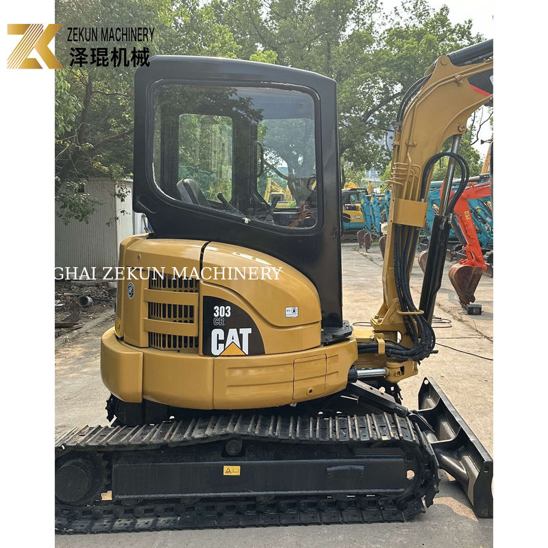 الحفرة المستخدمة من طراز كات 303 من طراز كاتربيلار ميني مع 0.12M3 دلو في عام 2020