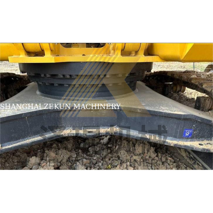 كوماتسو PC450-7/8/8R المستخدمة قطع حفر الصمام الهيدروليكي 2.1m3 دلو