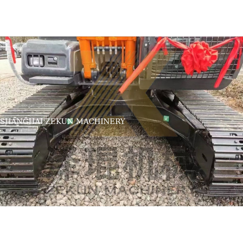 محرك الحفر النهائي هيتاشي ZX120 مع مضخة هيدروليكية و 0.81 م3 سعة دلو