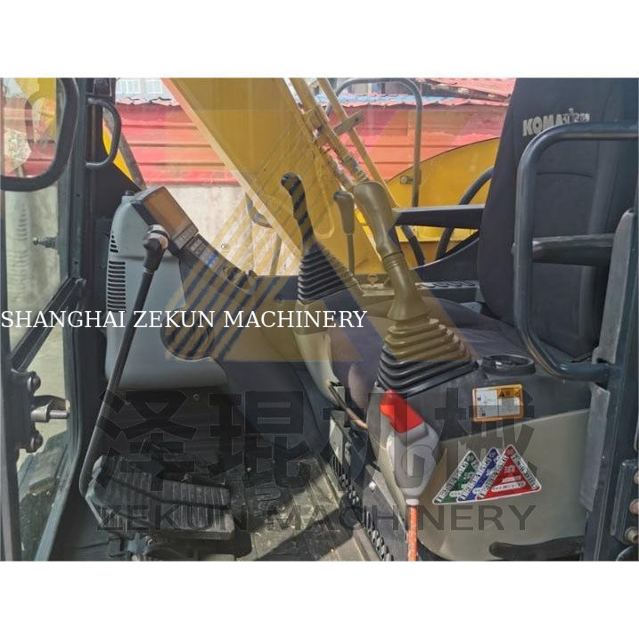6.59 طن الوزن التشغيلي 2022 استخدمت كوماتسو PC70-8 الحفر لمتطلباتك