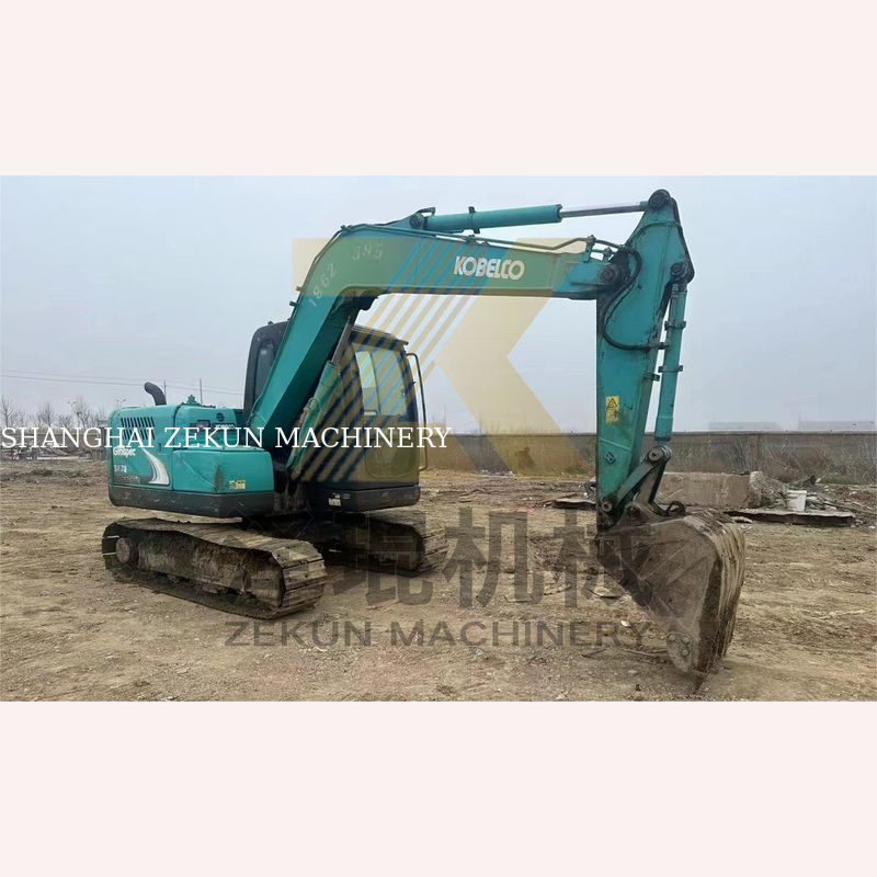 0.4m3 سعة دلو 2017 استخدمت Kobelco 907 E307D Sk75 Sk75-11 حفارة في شنغهاي
