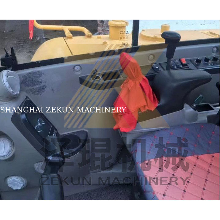 الصمام الهيدروليكي الآخر Volvo EC55 EC60 الحفرة المصغرة المستخدمة مع ساعات عمل قليلة