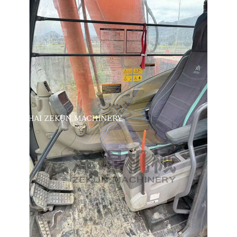 حفرة هيتاشي ZX200-3 الزحف مع محرك ISUZU 6500 ساعة عمل في شنغهاي