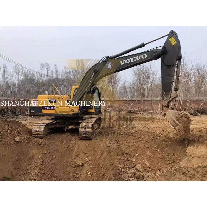 حفرة فولفو EC200B EC210BLC 240BLC 290BLC D6D EC210 BLC مستعملة في شنغهاي 21000 كيلوغرام