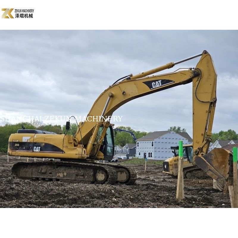 32300 كيلوغرام حفرة متزحلق CAT 330 مستعملة لليابان