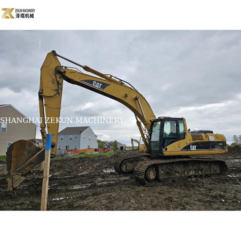 32300 كيلوغرام حفرة متزحلق CAT 330 مستعملة لليابان