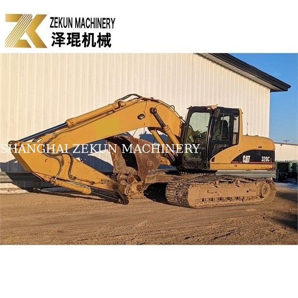 حفرة Cat 320 D2 بأسعار معقولة مع محرك ومضخة هيدروليكية 4000 ساعة عمل
