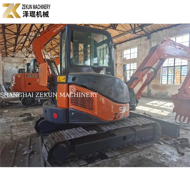 حفرة هيتاشي ZX55 مستعملة صغيرة 5.5 طن ZX55U ZX55UR مع مضخة هيدروليكية أصلية