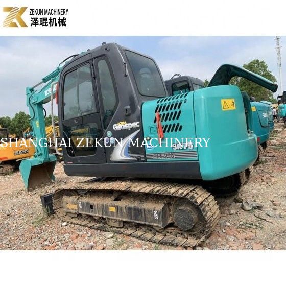 7 طن الحفرة المصغرة Kobelco SK 75 SR UR مع محرك ISUZU ومضخة هيدروليكية أصلية