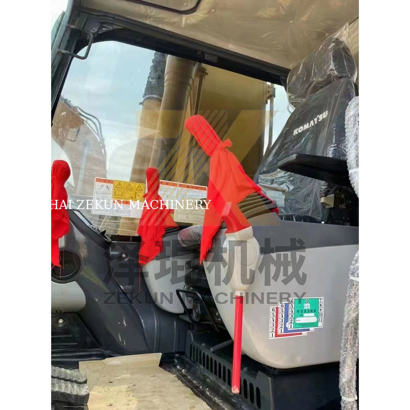 كوماتسو PC200-8 PC200 الحفرة المستخدمة الأرض حركة آلة مع 0.8m3 سعة دلو