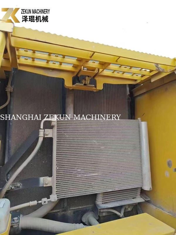 المستخدم كوماتسو PC200-8MO الحفر الزاحف 2001-4000 ساعة متوسط الحجم
