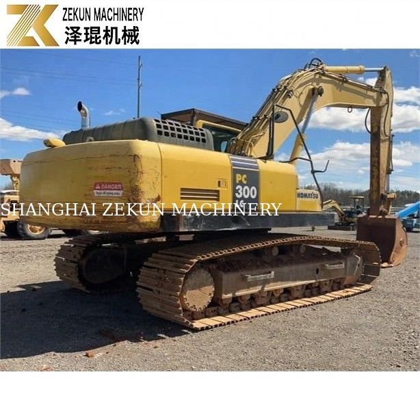 1.96m3 سعة دلو كوماتسو PC 300 LC-8 الحفرة المستخدمة مع صمام هيدروليك آخر
