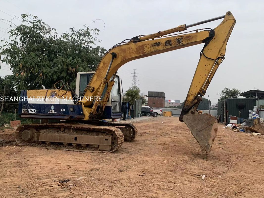 كوماتسو PC120-5 PC120 حفر مع 64 كيلوواط من الطاقة و 2000 سنة في اليابان بسعر معقول