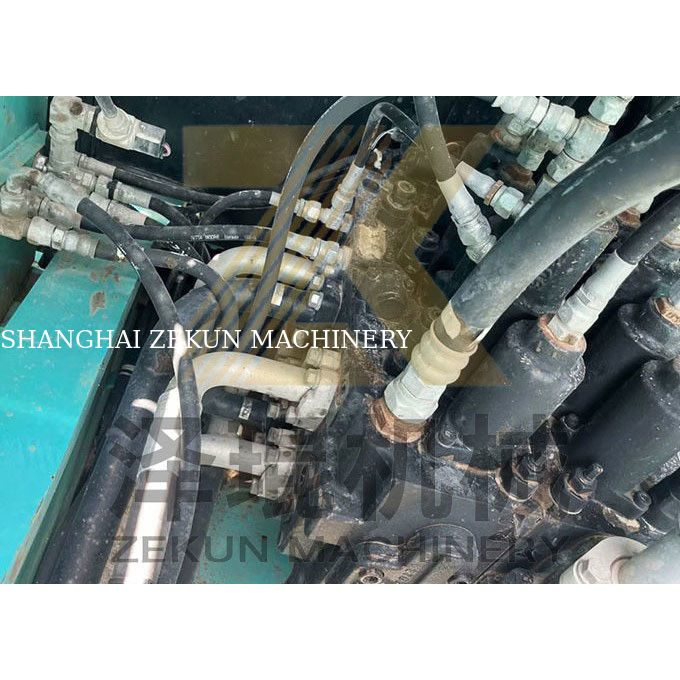 مضخة هيدروليكية أخرى تستخدم Kobelco SK200-8 الحفر ووزن الجهاز 20000 كيلوغرام