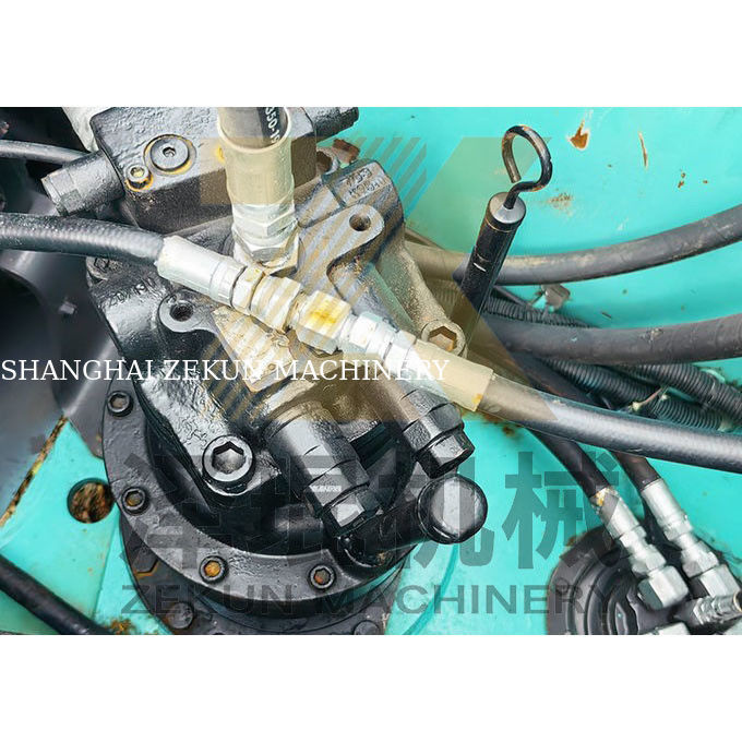 حفرة 20 طن كوبيلكو SK200-8 تستخدم في اليابان بوزن تشغيل 20000 كيلوغرام