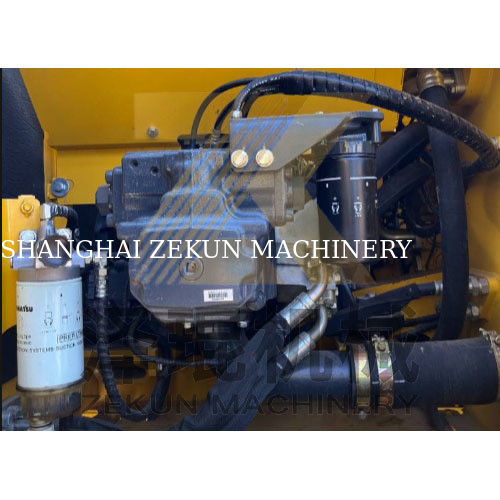 كوماتسو PC220-8 PC220-6 PC220-8MO PC220-7 الحفرة ذات سعة دلو 1.2M3 الصمام الهيدروليكي الآخر