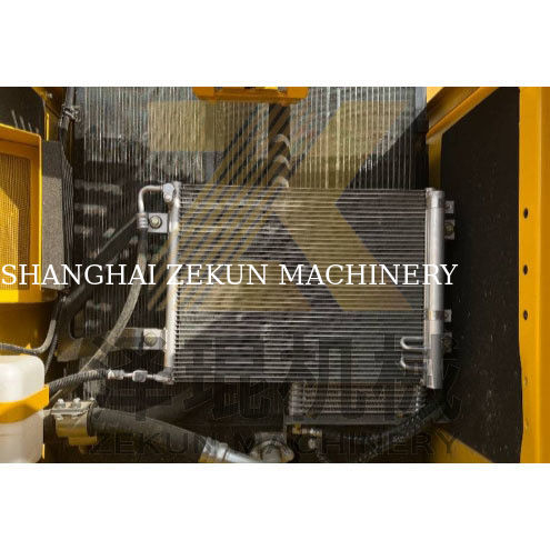 كوماتسو PC220-8 PC220-6 PC220-8MO PC220-7 الحفرة ذات سعة دلو 1.2M3 الصمام الهيدروليكي الآخر