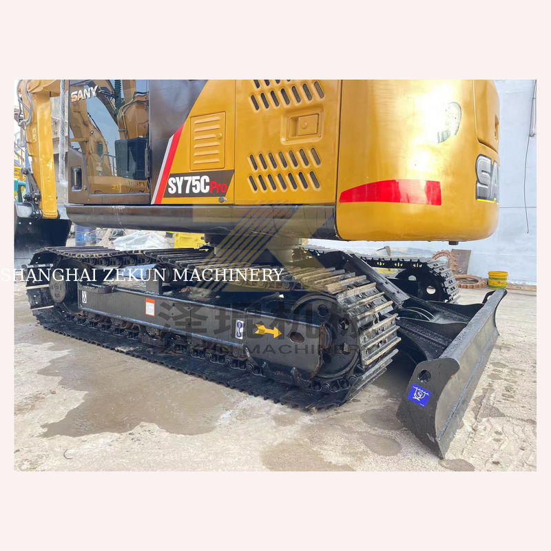 الحفرة Sany SY75C Pro المستخدمة مع مضخة هيدروليكية أخرى وزن الجهاز 7500 كيلوغرام