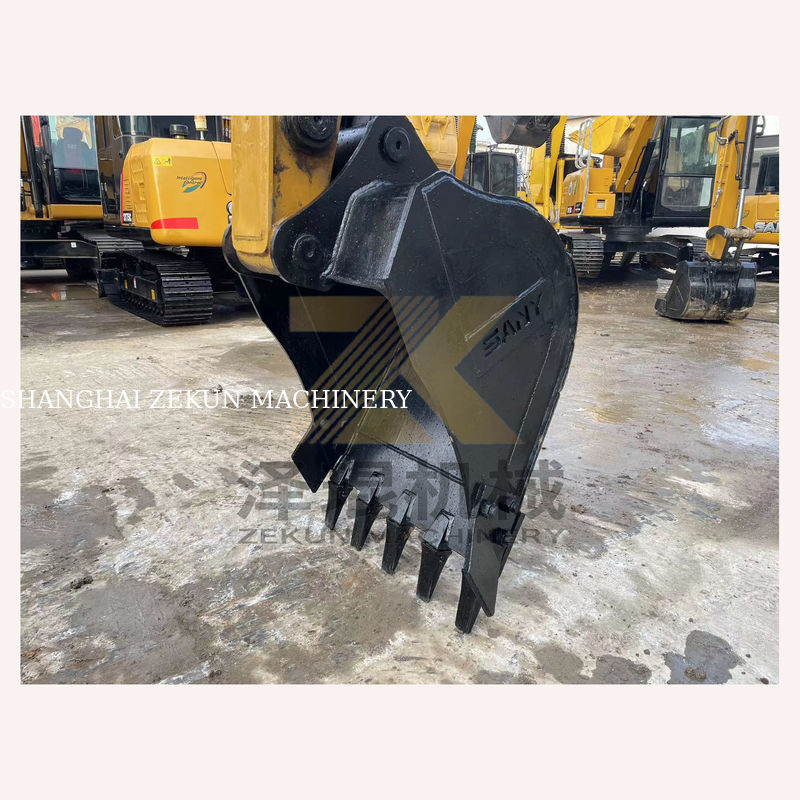 الحفرة Sany SY75C Pro المستخدمة مع مضخة هيدروليكية أخرى وزن الجهاز 7500 كيلوغرام