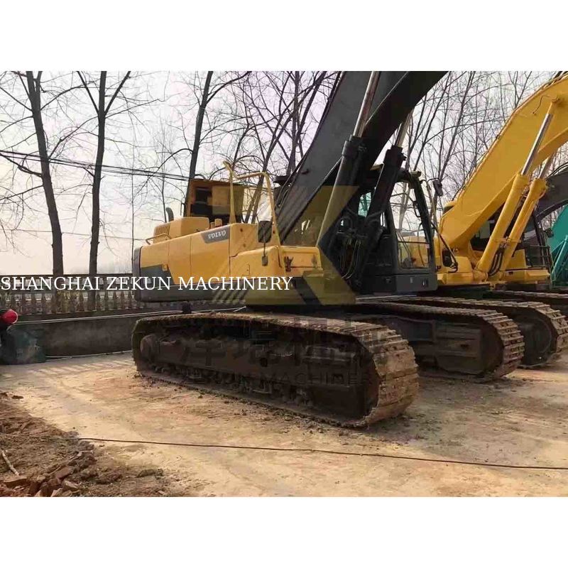 حفرة فولفو Ec480dl مستعملة مع 4600 ساعة عمل وسائط هيدروليكية أخرى