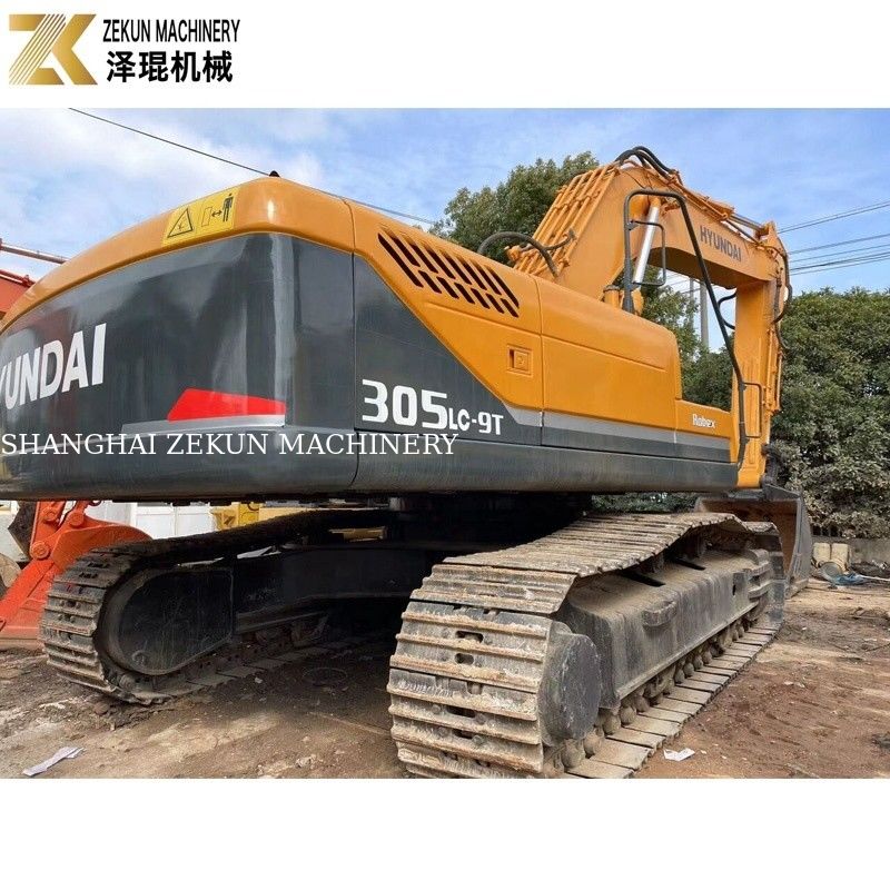 30 طن حفرة هيونداي R305 مستعملة لبناء الطرق الحفر 2001-4000 ساعات عمل