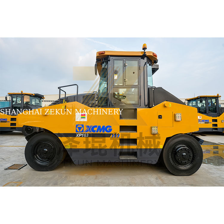13 طن XCMG XP163 عجلة الدوار الصين المرحلة الثانية معدات بناء الطرق