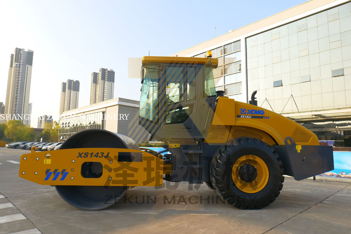 14 طن XCMG XS143J طبل واحد الدوار الهزاز الصين المرحلة الثانية