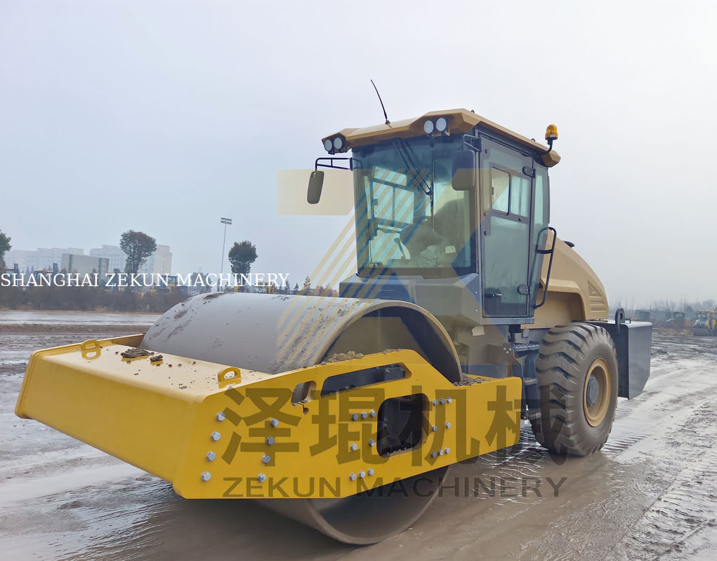 11 طن XCMG XS115 الهيدروليكية الكاملة عجلة الاتحاد الأوروبي المرحلة الخامسة معدات الطريق