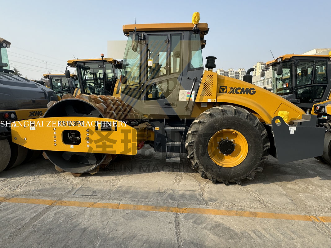 12 طن XCMG XS123 الهيدروليكية الكاملة عجلة الاتحاد الأوروبي المرحلة الخامسة معدات الطريق