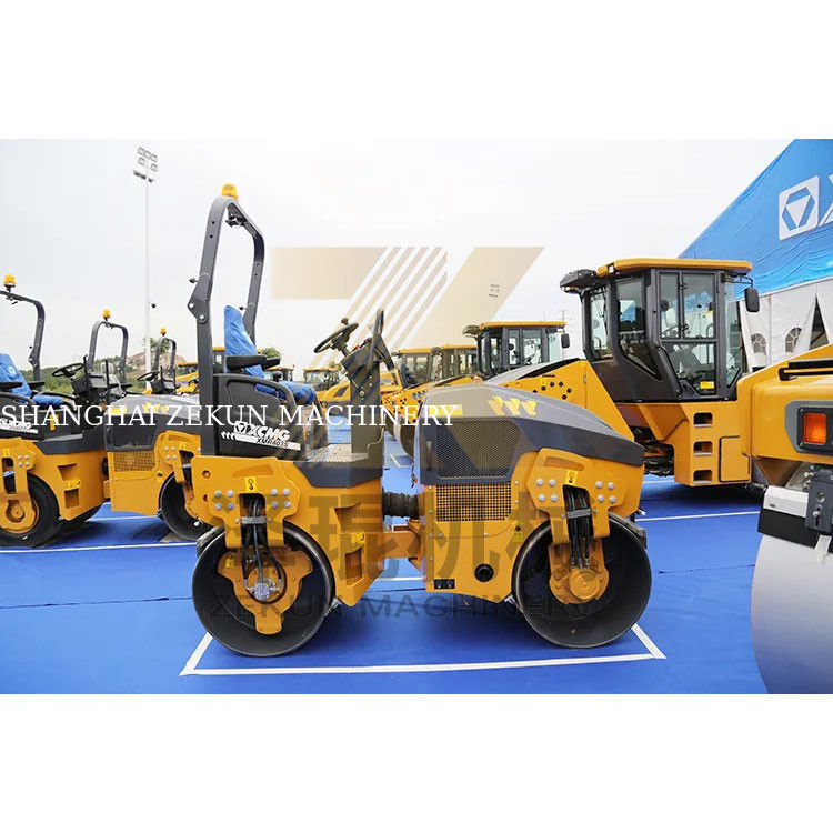 4 طن XCMG XMR403S الدوار الهزاز خفيف الوزن EU المرحلة الثالثة