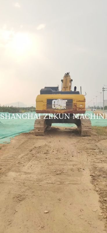 الحفرة Cat 340D2L 2019 مع 8 436 ساعة عمل أداء ممتاز