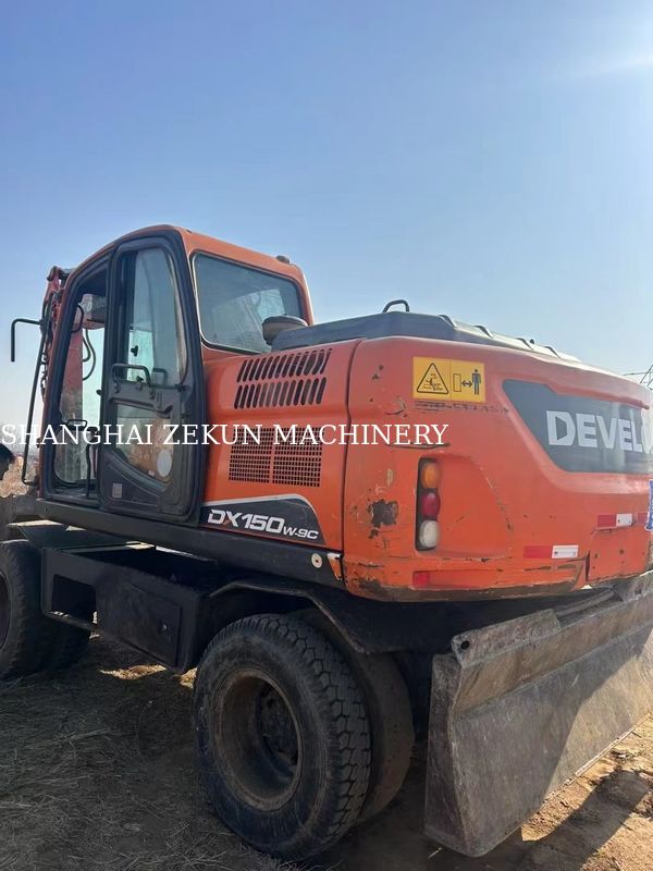 دوسان DX150W-9C الحفرة 15 طن عجلة نوع للبيع