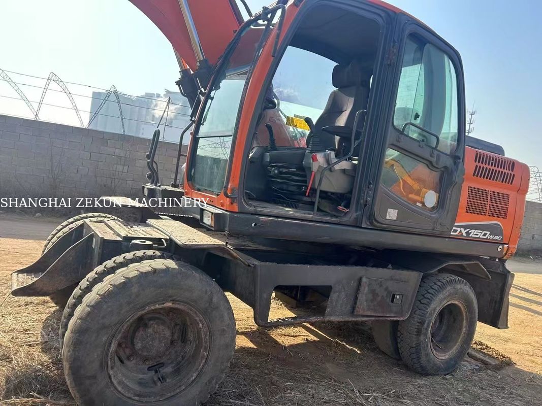 دوسان DX150W-9C الحفرة 15 طن عجلة نوع للبيع
