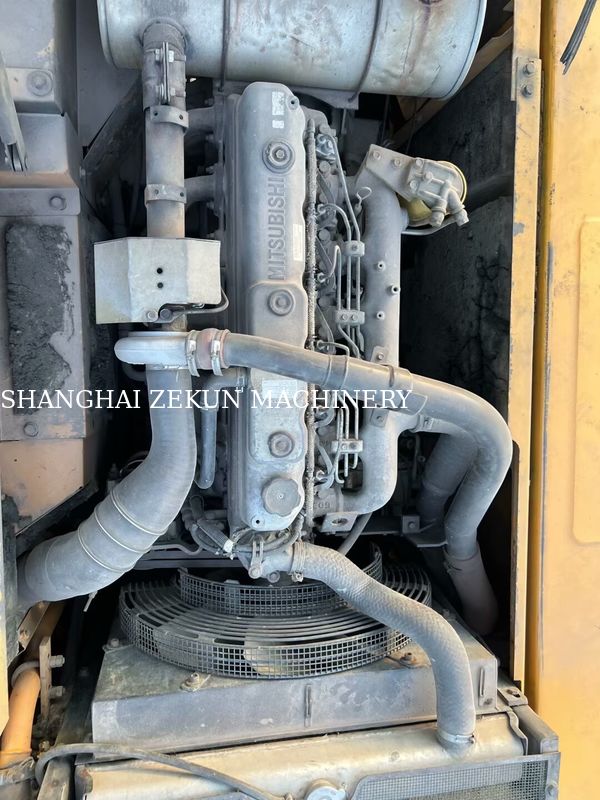 2019 ساني SY215C الحفرة 21 طن ساعات قليلة الخيار الأول لأعمال البناء