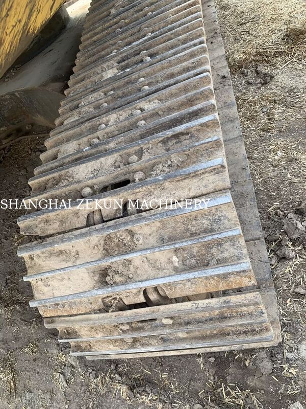 2015 كوماتسو PC210LC-8MO الحفر مع وزن تشغيل من 100 كجم ووصول الحفر الأقصى من 9