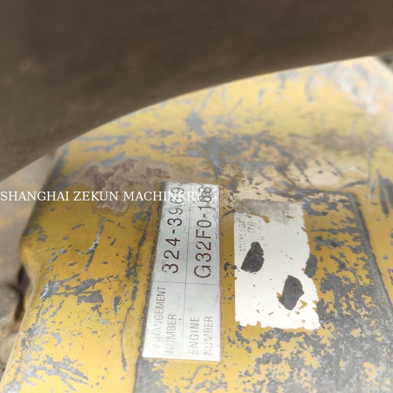 حفارة CAT 320D موديل 2016 من فئة 20 طن بمحرك CAT C6.4 ACERT، أقصى عمق للحفر 680 مم