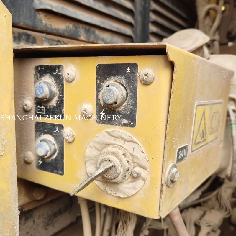 حفارة CAT 320D موديل 2016 من فئة 20 طن بمحرك CAT C6.4 ACERT، أقصى عمق للحفر 680 مم