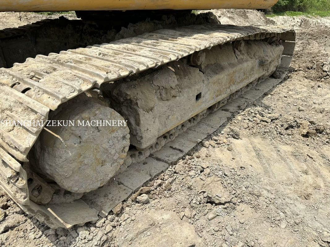 2014 CAT 320D2 الحفرة 10 812hrs والأداء معدل التدفق الهيدروليكي 2 × 214 لتر / دقيقة سرعة السفر 3.5 / 5.5 كم / ساعة