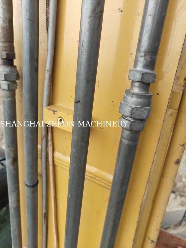 حفارة CAT 307E2 موديل 2019 بمدى وصول أقصى على مستوى الأرض يبلغ 400 مم وسعة خزان الوقود 135 لتر