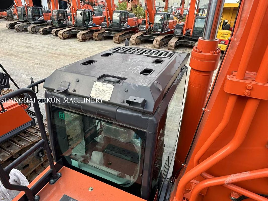 حفارة هيتاشي ZX520LCH 2024 أقصى مدى على مستوى الأرض 12 إزاحة 15.68 لتر للمشروع القادم