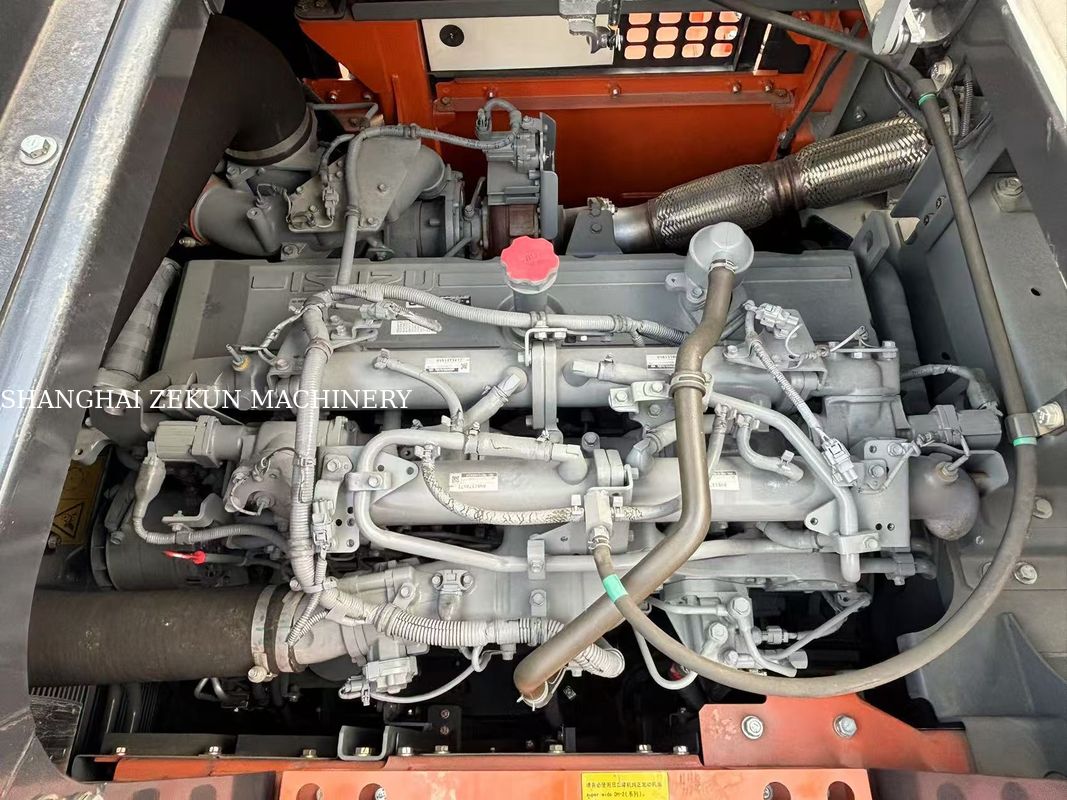 حفارة هيتاشي ZX520LCH 2024 أقصى مدى على مستوى الأرض 12 إزاحة 15.68 لتر للمشروع القادم