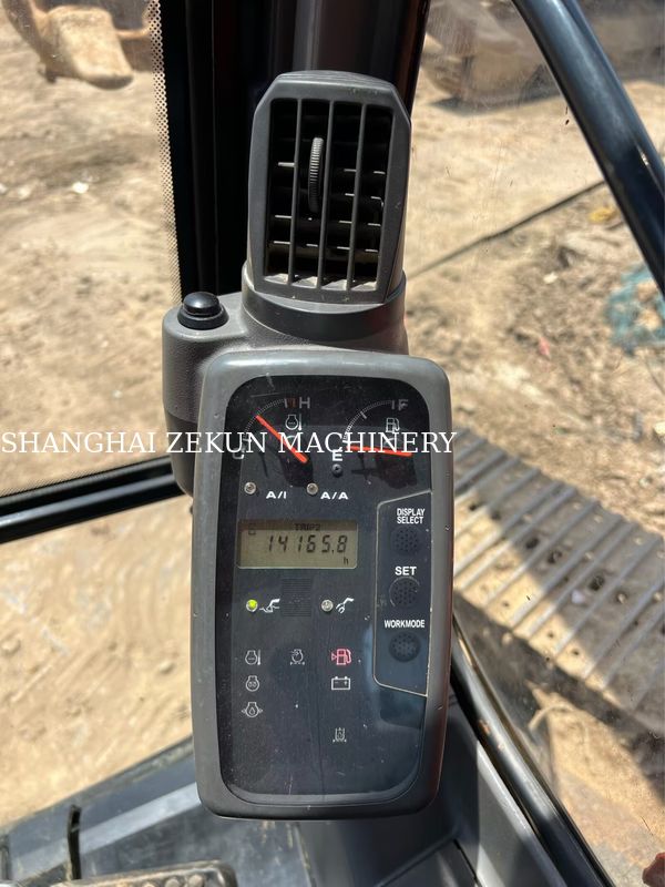 حفارة Hitachi ZX120-6، 14165 ساعة، للاحتياجات التجارية، سعة خزان الوقود 240 لتر، الضغط الهيدروليكي 34.3 ميجا باسكال