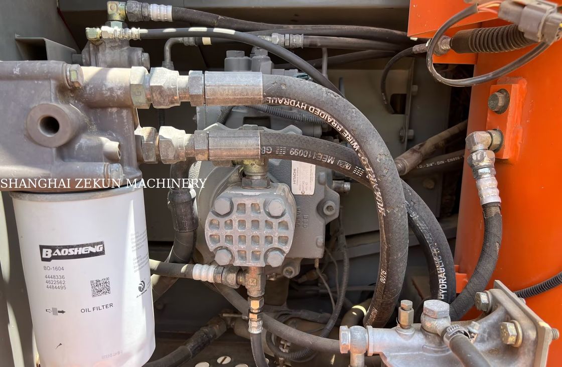 حفارة Hitachi ZX120-6، 14165 ساعة، للاحتياجات التجارية، سعة خزان الوقود 240 لتر، الضغط الهيدروليكي 34.3 ميجا باسكال