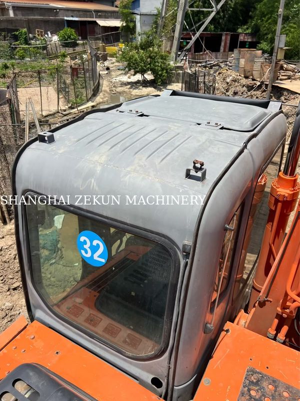 حفارة Hitachi ZX120-6، 14165 ساعة، للاحتياجات التجارية، سعة خزان الوقود 240 لتر، الضغط الهيدروليكي 34.3 ميجا باسكال