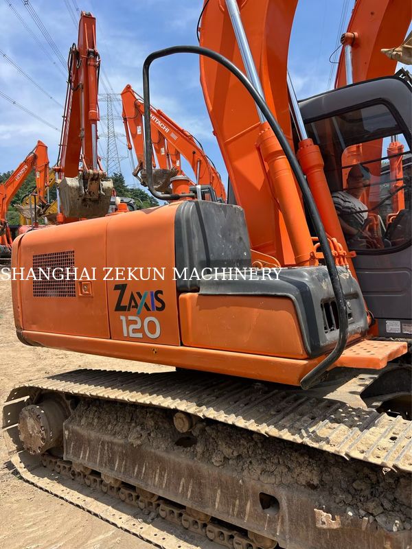 حفارة Hitachi ZX120-6، 14165 ساعة، للاحتياجات التجارية، سعة خزان الوقود 240 لتر، الضغط الهيدروليكي 34.3 ميجا باسكال