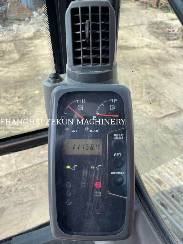 حفرة هيتاشي ZX120-6 تستخدم مع طول الذراع 2.5m و 210mm الحد الأقصى ارتفاع التخلص 11158hrs